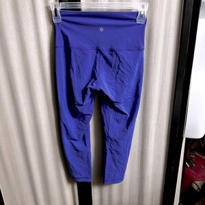 Lululemon purple‎ leggings size 6